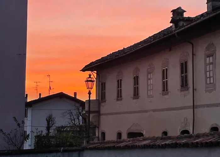 Palazzo Rosso Apartment